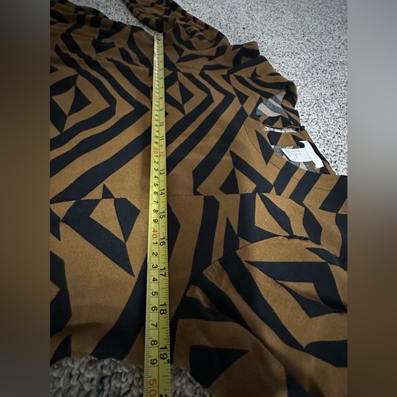 H&M geometric design dress - Picture 11 of 11